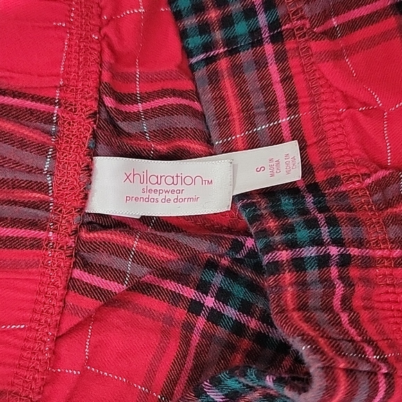 Woman's Holiday Pajama Set - Picture 5 of 7